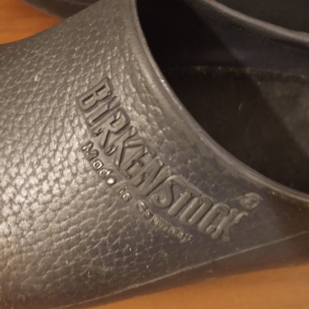Birkenstock Clogs BLACK Ladies size 8